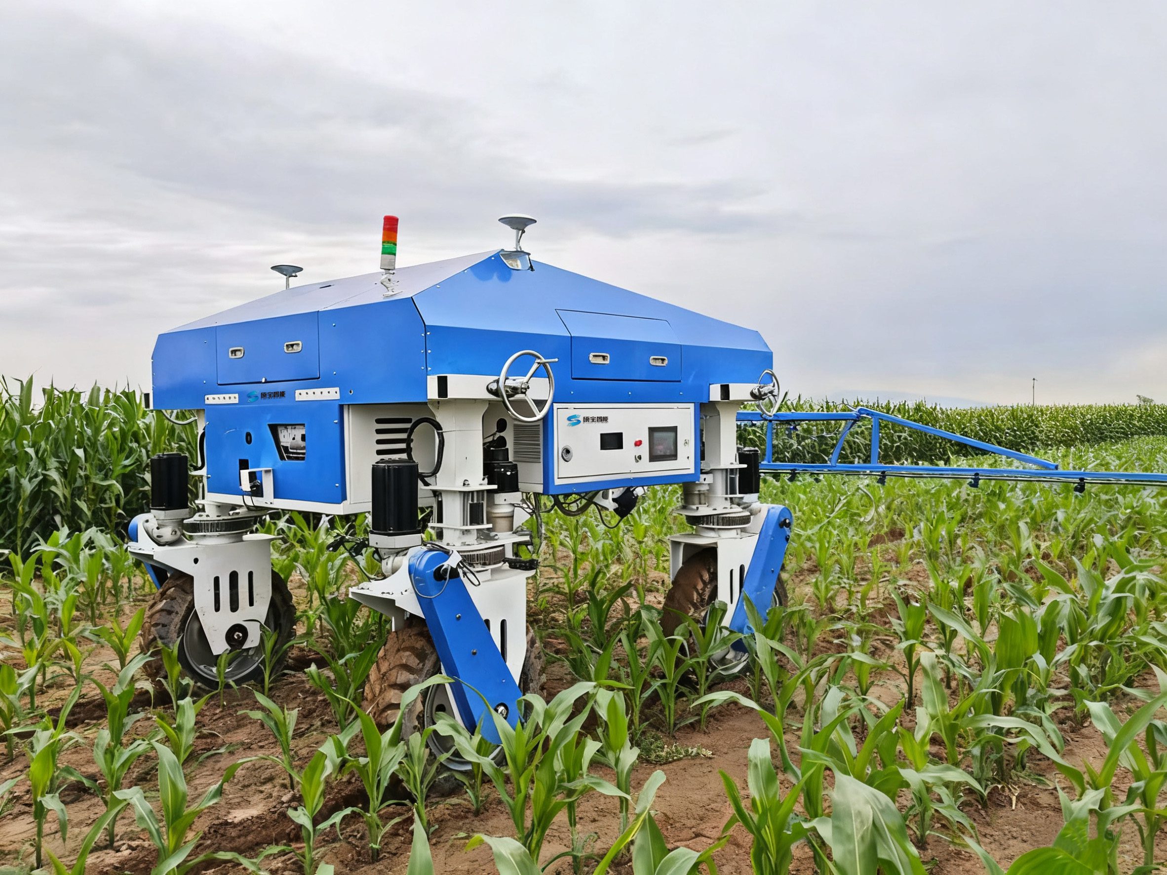 四轮四转大田精准植保机器人 【硕宝智能】2025中国国际农业机械展览会